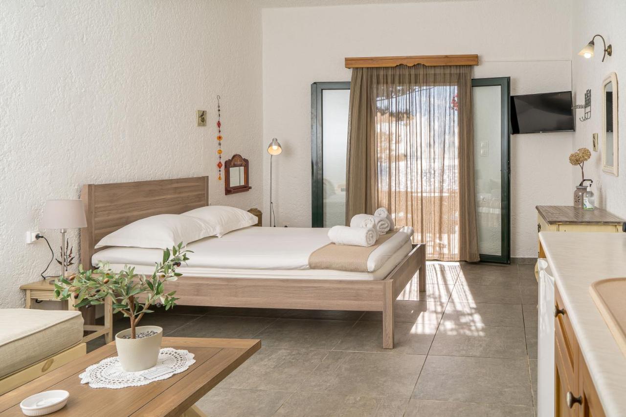 Villa Plori Makrýgialos Buitenkant foto